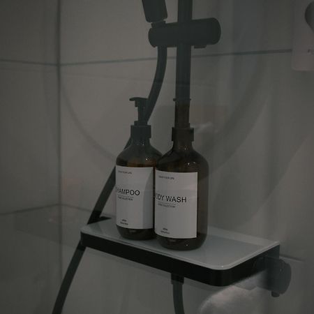 פרייבורג Kreuzblume Hotel & Weinstube מראה חיצוני תמונה